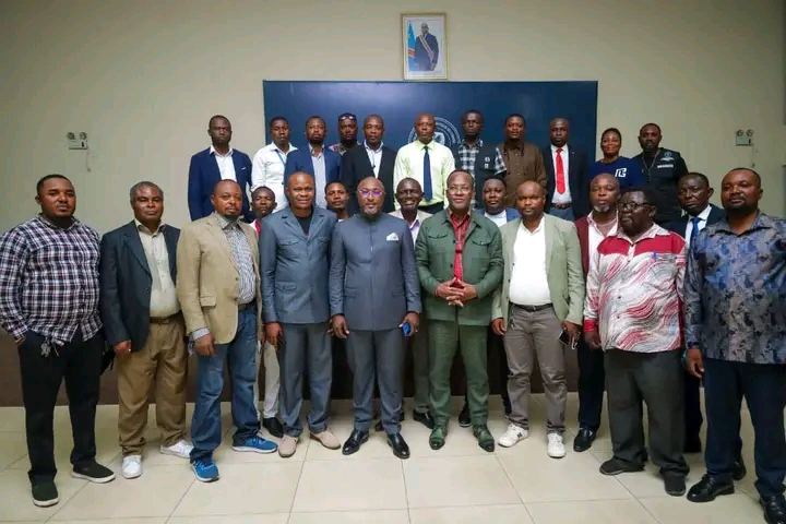 𝗞𝗜𝗡𝗦𝗛𝗔𝗦𝗔 – 𝗢𝗽é𝗿𝗮𝘁𝗶𝗼𝗻 𝗱’𝗶𝗱𝗲𝗻𝘁𝗶𝗳𝗶𝗰𝗮𝘁𝗶𝗼𝗻 𝗱𝗲𝘀 𝗺𝗼𝘁𝗼𝗰𝘆𝗰𝗹𝗶𝘀𝘁𝗲𝘀 : 𝗹𝗲 𝗴𝗼𝘂𝘃𝗲𝗿𝗻𝗲𝗺𝗲𝗻𝘁 𝗽𝗿𝗼𝘃𝗶𝗻𝗰𝗶𝗮𝗹 𝗺𝗼𝗯𝗶𝗹𝗶𝘀𝗲 𝗹𝗲𝘀 𝗮𝘀𝘀𝗼𝗰𝗶𝗮𝘁𝗶𝗼𝗻𝘀 𝗱𝗲 « 𝙒𝙚𝙬𝙖» ⤵️