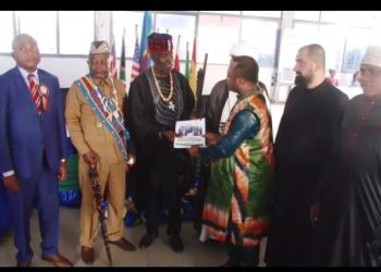 Commission Vérité, Réconciliation et Cohésion nationale :  l’Archevêque Dodo Israël Kamba s’entretient avec les autorités coutumières