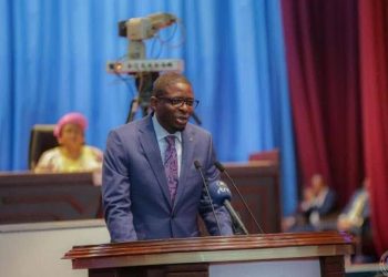 Insécurité à Kinshasa : Éric Tshikuma exige des mesures urgentes pour sécuriser la Funa