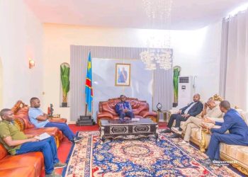 Kasaï Oriental : le Gouverneur Jean-Paul Mbwebwa Kapo soutient un projet de transformation locale du diamant