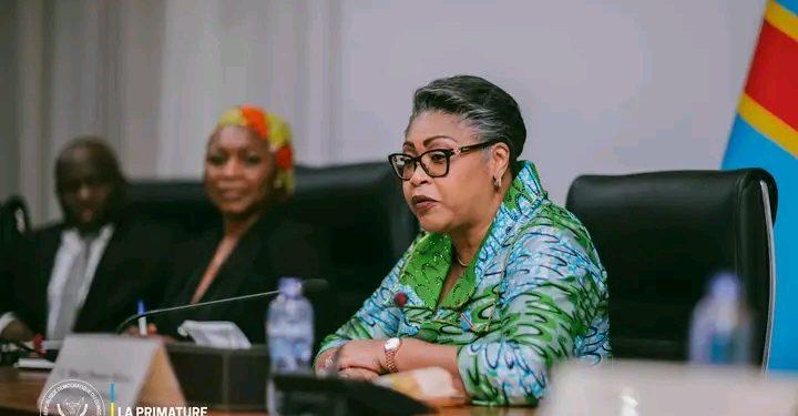 Ebola en RDC : Judith Suminwa préside une réunion pour renforcer la riposte
