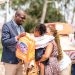 RDC : Les Amis de Patrick Muyaya distribuent 1.000 kits scolaires aux élèves de 25 écoles de la FUNA à Kinshasa