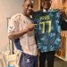 Le samedi 5 septembre 2026, à l’occasion de la rencontre entre le Le Havre AC et le Stade Brestois 29 au Stade Océane du Havre, l’Ambassadeur de la République démocratique du Congo en France, Émile Ngoy Kasongo, a rencontré l’international congolais Lionel Mpasi