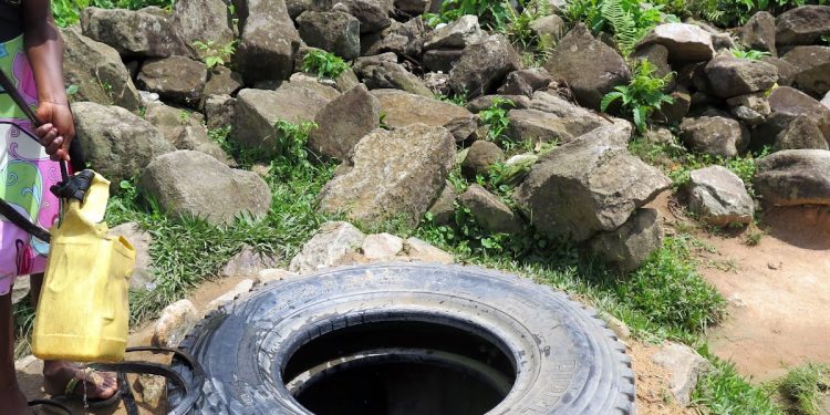 Kalehe : la pénurie d’eau potable fait craindre une crise sanitaire à Mukwidja