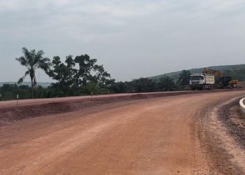 RN1 à N’Djili : les travaux de réhabilitation s’accélèrent à l’approche des pluies