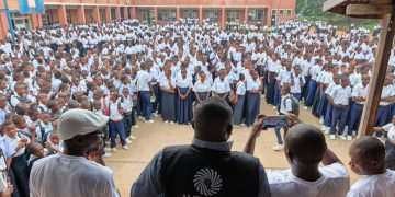 KINDU : L&rsquo;UJRG-RDC sensibilise les élèves de l&rsquo;Institut Enano au massacre de Kabambare et à la reconnaissance du Génocide Congolais 